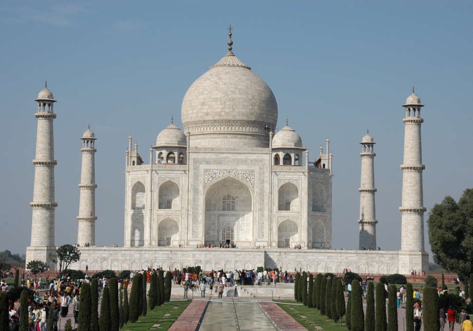 New Delhi → Gwalior → Agra